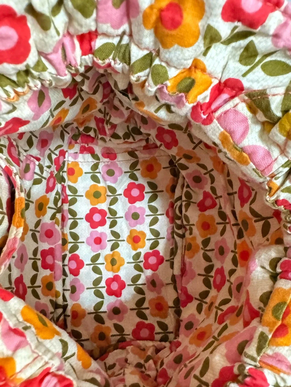 Vera Bradley Folkloric Emma Drawstring Bucket Bag Floral Retired Prairie Quilted
